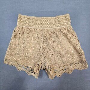 Crochet Lace Beige Shorts Boho Elastic Waist Medium New Mix